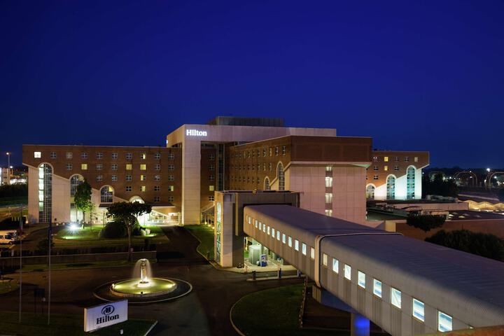 Hotel 74 of 76