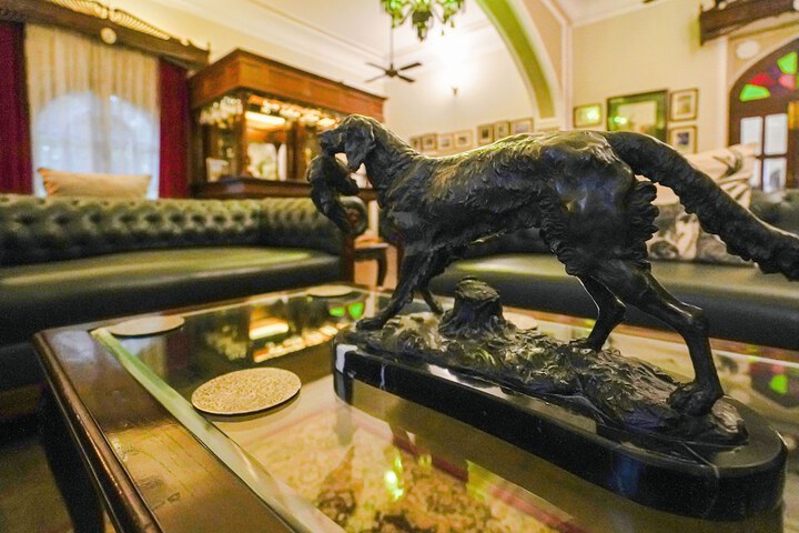 Lounge 90 of 112