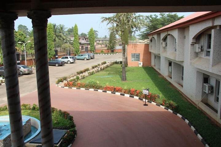 Hotel 34 of 41