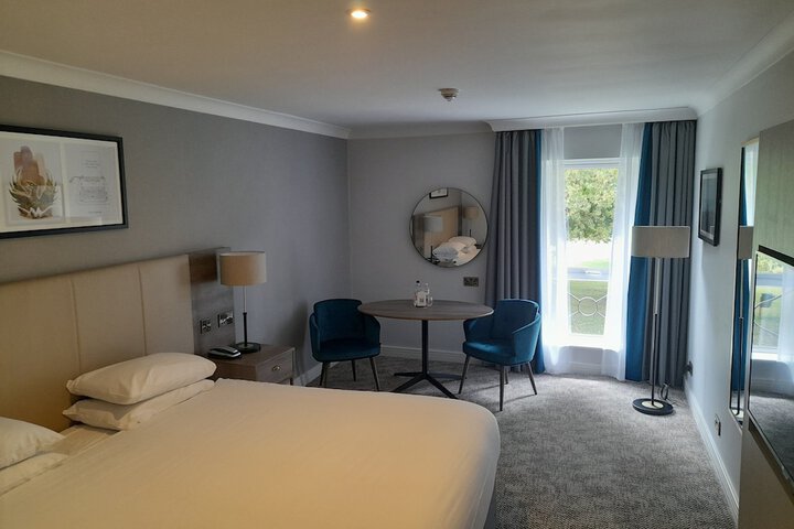 Room 4 of 53