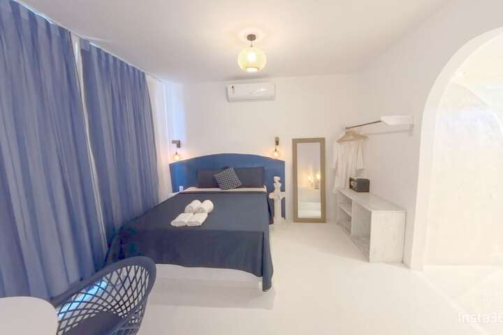 Room 7 of 52