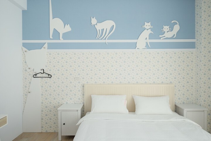Room 7 of 19