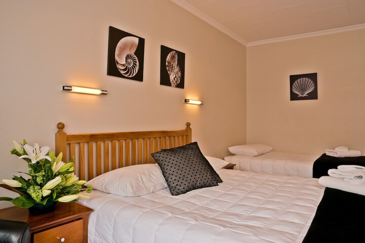 Room 7 of 50