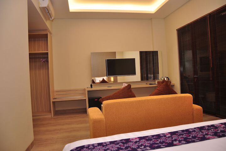 Room 7 of 45