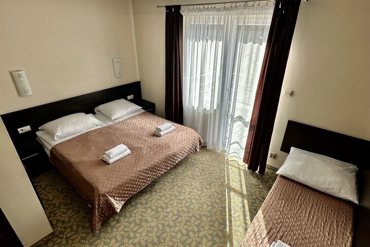 Room 43 of 110