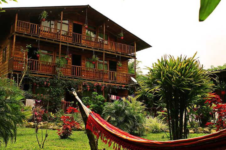 Hotel Exterior 133 of 160