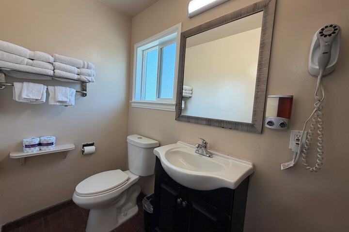 Room 52 of 62
