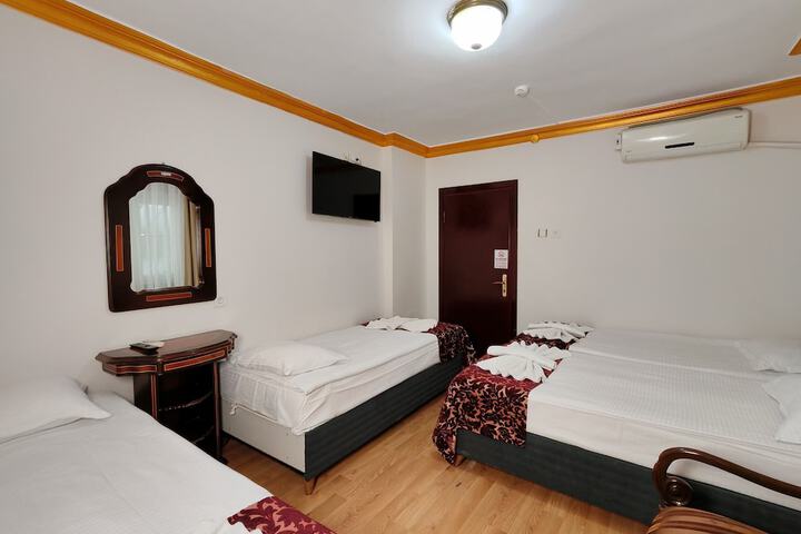 Room 10 of 61