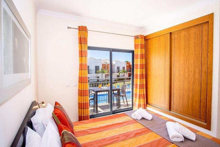 Room 2 of 21