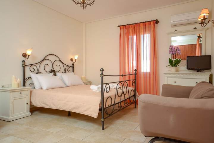 Room 5 of 109