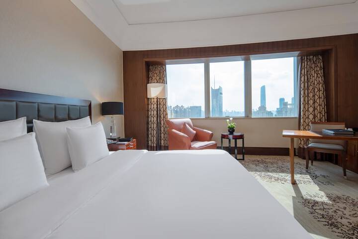 Room 21 of 66