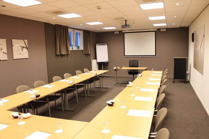 Meeting 34 of 37