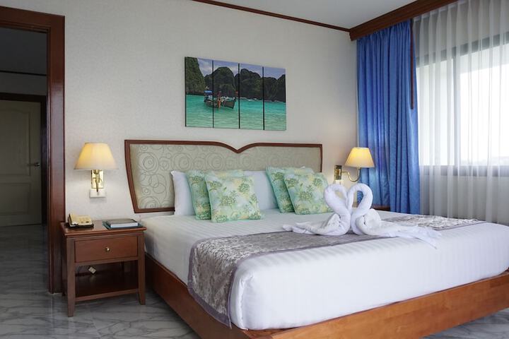Room 21 of 44