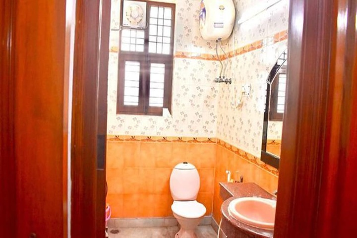 Room 21 of 26