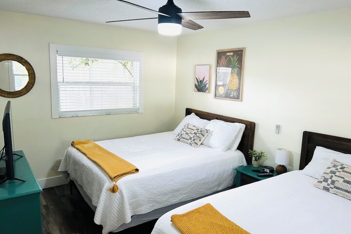 Room 33 of 67