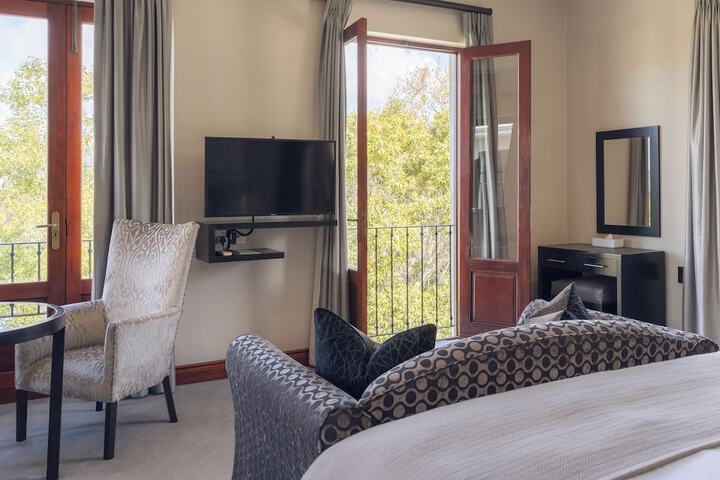 Room 21 of 66
