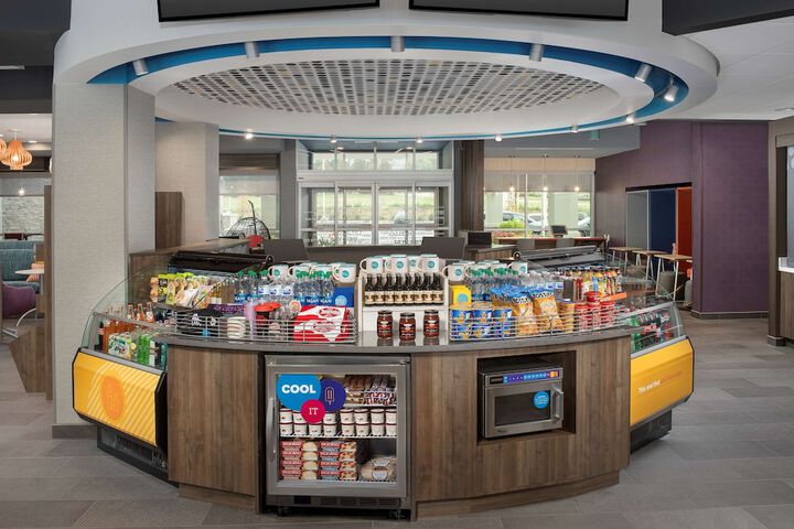 Snack bar