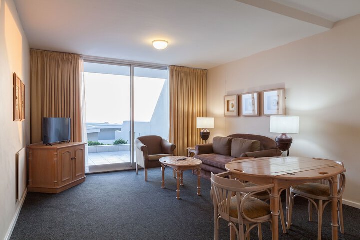 Room 19 of 47
