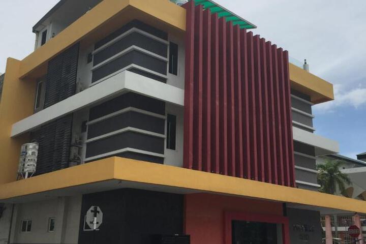 Premierz Hotel
