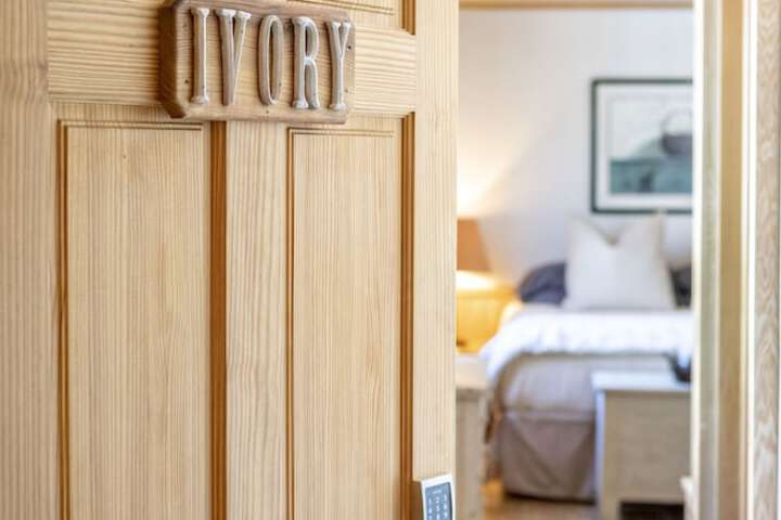 Room 19 of 56