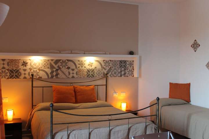 Room 15 of 90