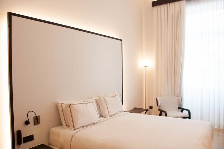 Room 32 of 119
