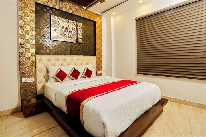 Room 29 of 115