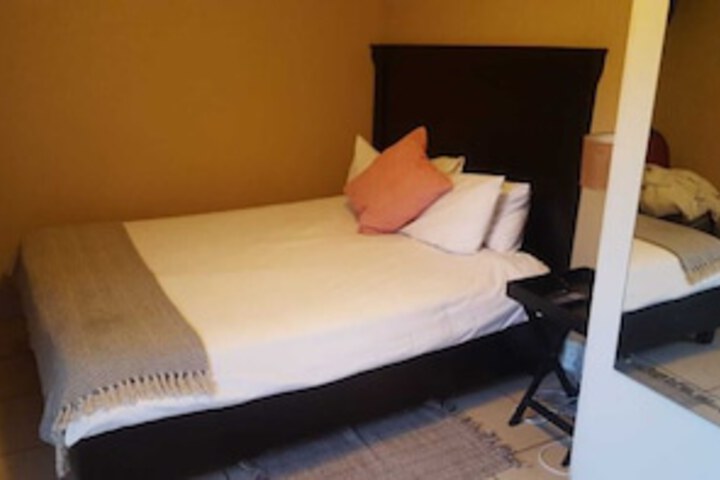Room 64 of 171