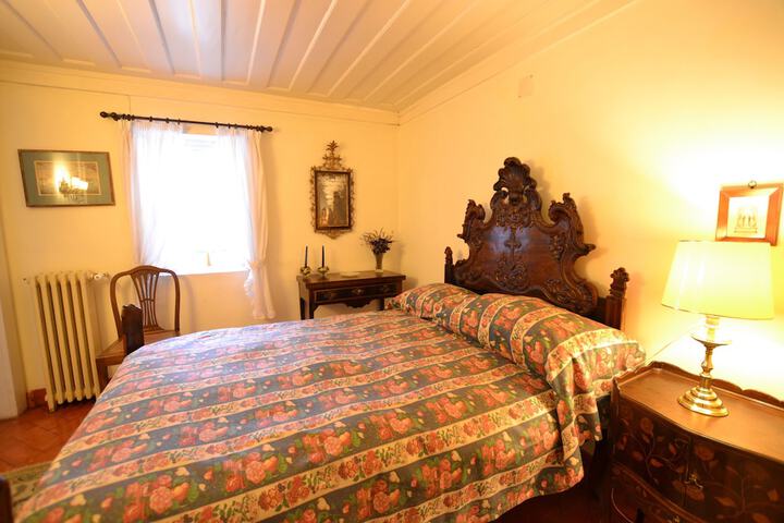 Room 12 of 47