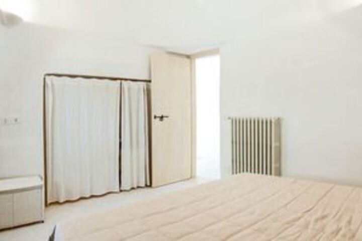Room 7 of 43