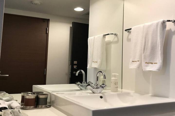 Room 12 of 56