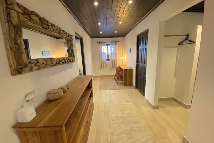 Ballroom/Hall 127 of 141