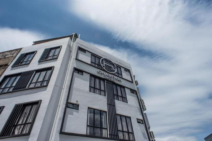 Chariton Hotel Bagan