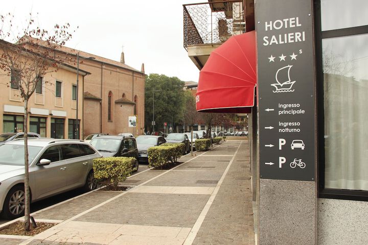Exterior Photo