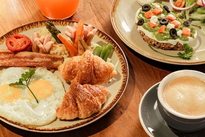 Breakfast/Coffee Service 49 of 66