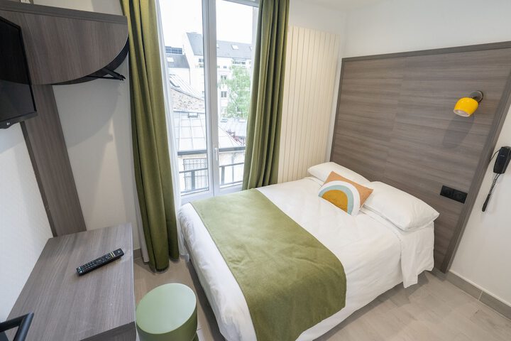 Room 6 of 29
