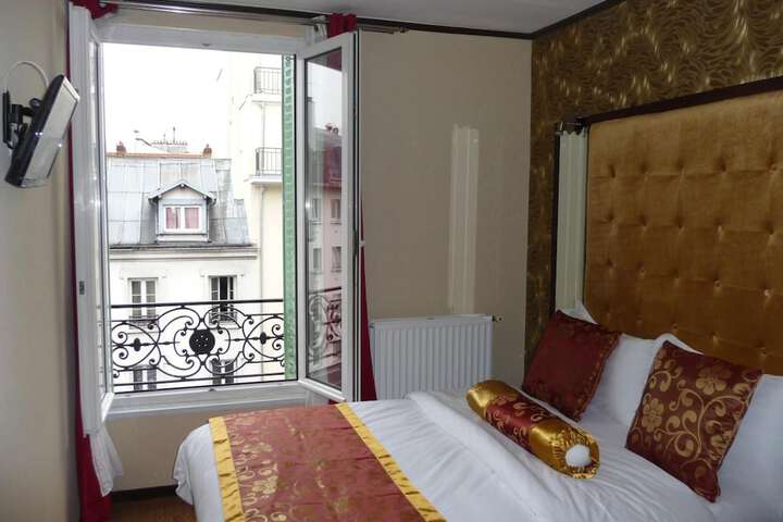 Room 14 of 36