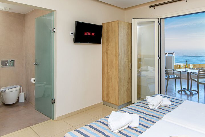 Room 127 of 168