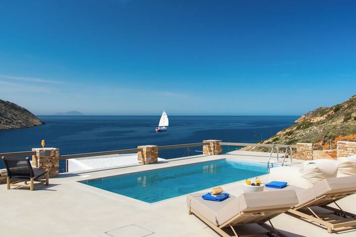 Filadaki Villas