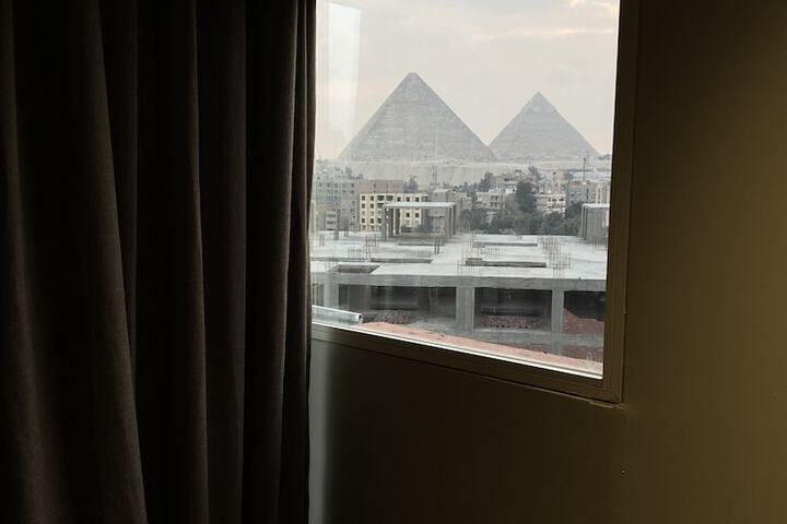 Room 77 of 114