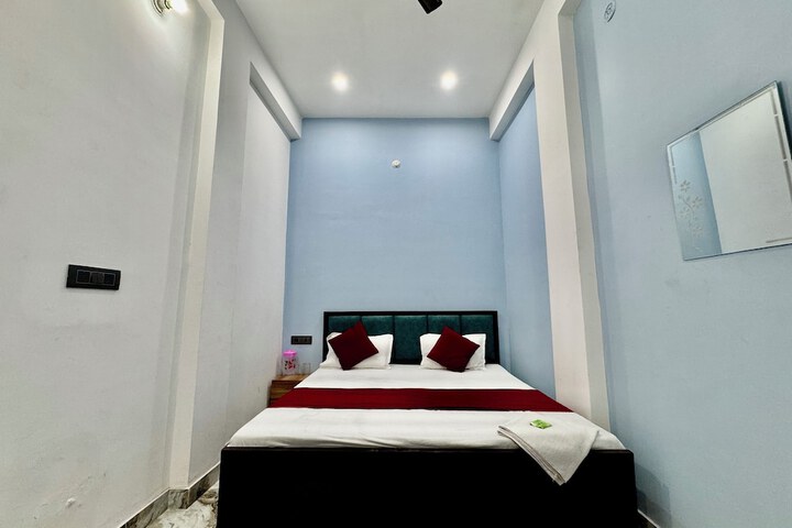 Room 8 of 39