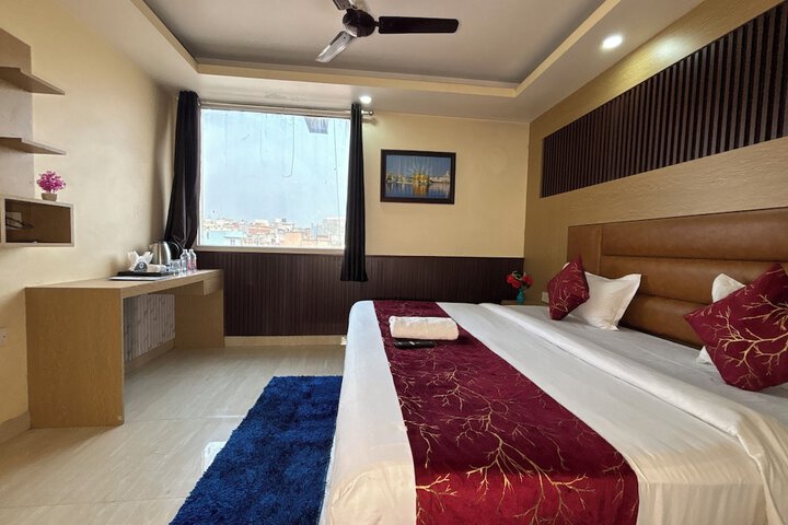 Room 55 of 111