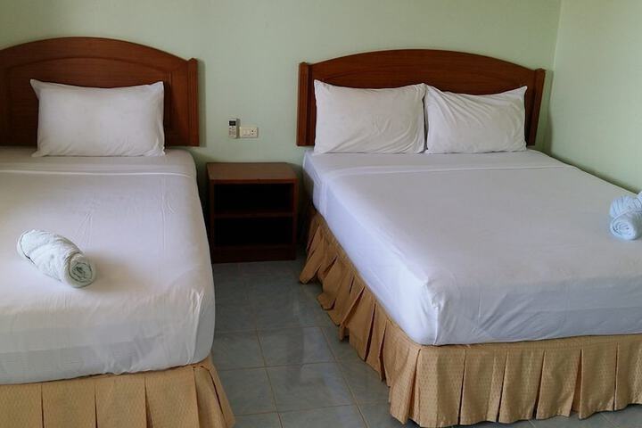 Room 3 of 29