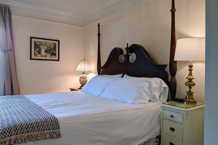 Room 114 of 258