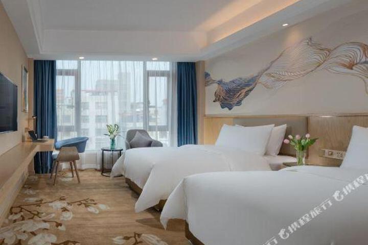 Vienna 3 Best Hotel (Shantou Chenghai Bus Terminal)