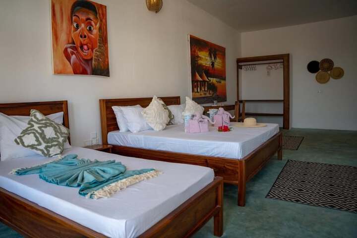 Room 5 of 29