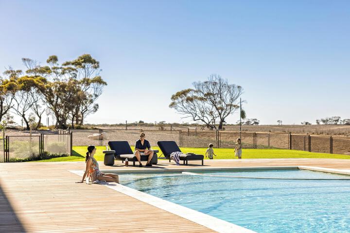 Pool 37 of 62