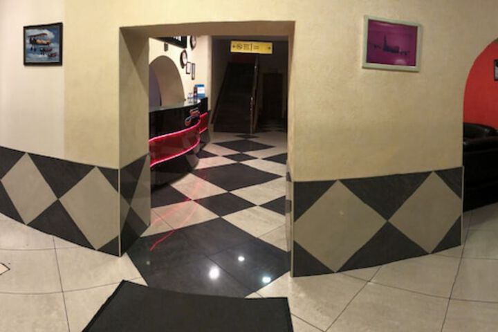 Hotel 78 of 78