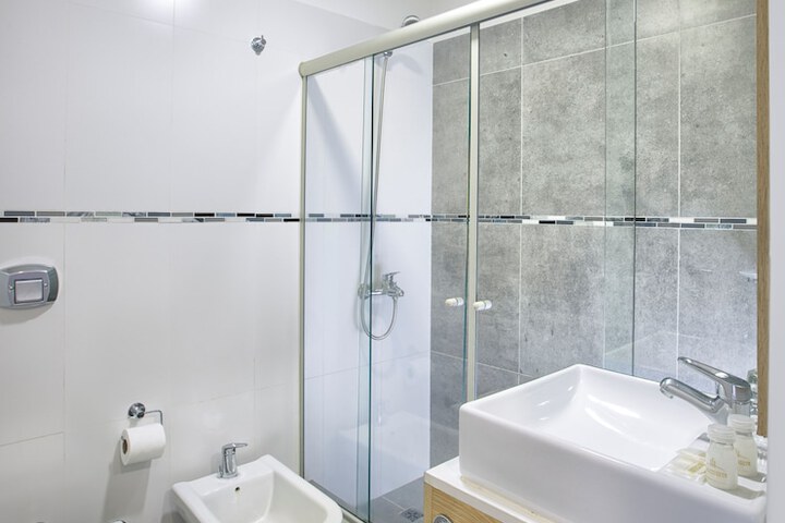 Clean Restrooms
