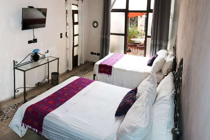 Room 93 of 123
